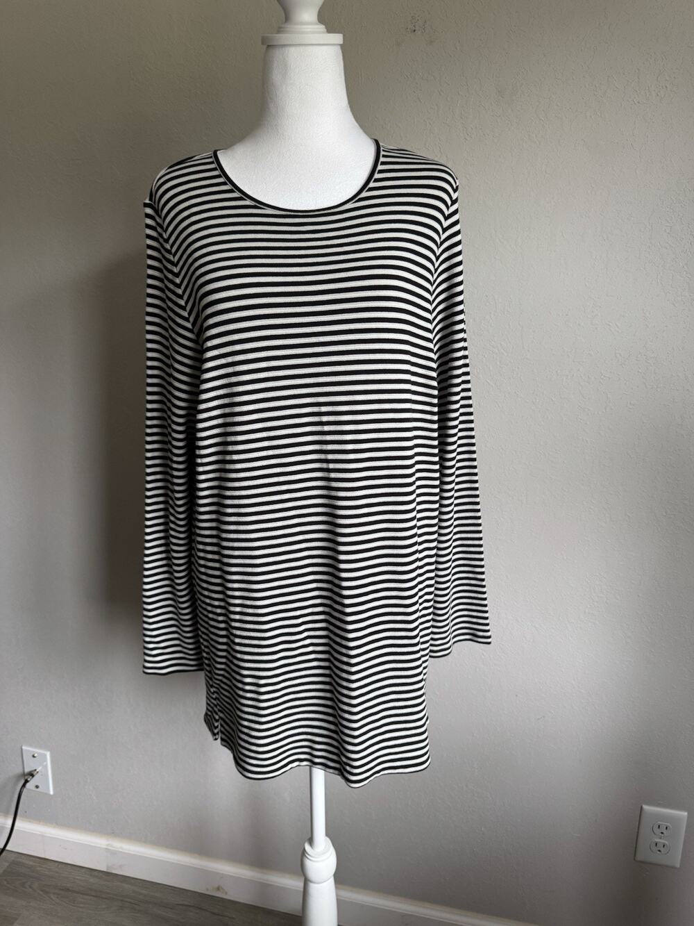 J.Jill Wearever Collection Black White Stripe Long Sleeve Tunic Blouse Womens L